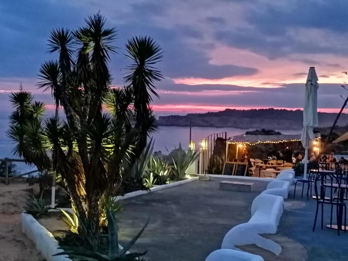 Beachfront Seaview Litoralmar Apt, Fast Wifi, Airco, Pool, Private Parking Portimão Exterior foto