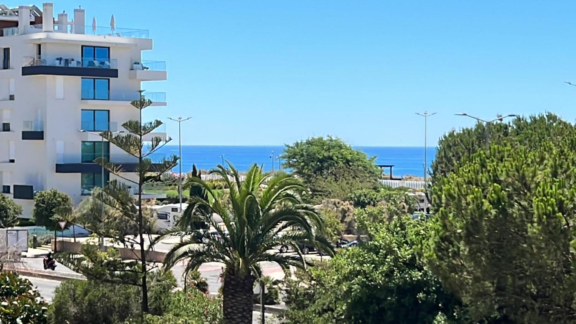 Beachfront Seaview Litoralmar Apt, Fast Wifi, Airco, Pool, Private Parking Portimão Exterior foto
