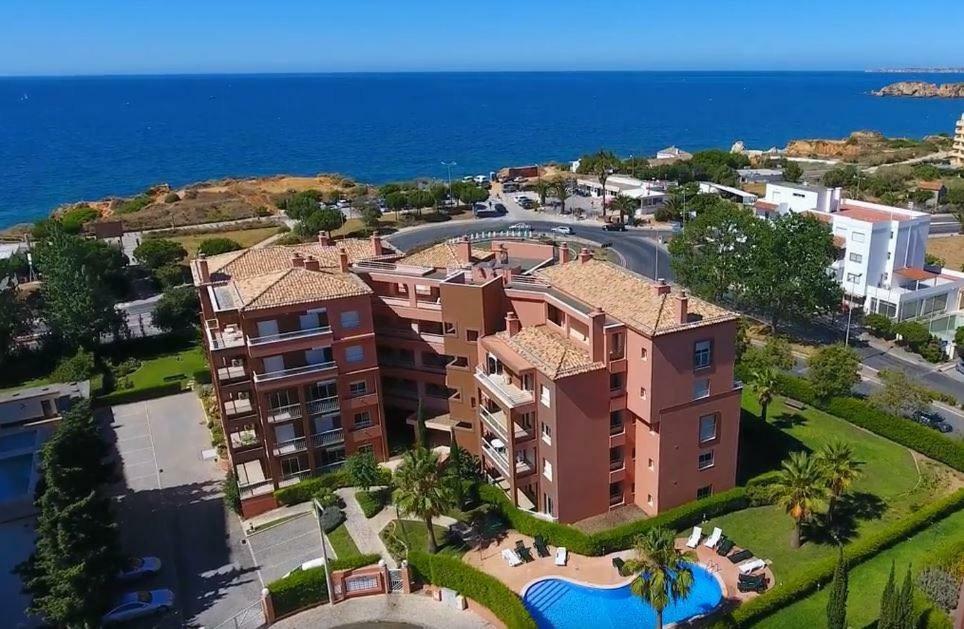 Beachfront Seaview Litoralmar Apt, Fast Wifi, Airco, Pool, Private Parking Portimão Exterior foto