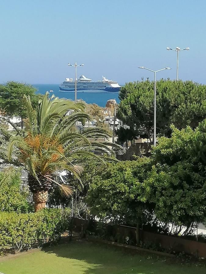 Beachfront Seaview Litoralmar Apt, Fast Wifi, Airco, Pool, Private Parking Portimão Exterior foto